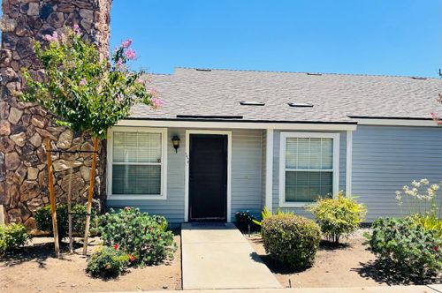 1472 Mayflower Way, Clovis, CA, 93612-2447 | Card Image