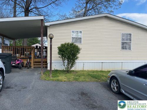 4 Briarwood Court N, East Allen Twp, PA, 18014 | Card Image