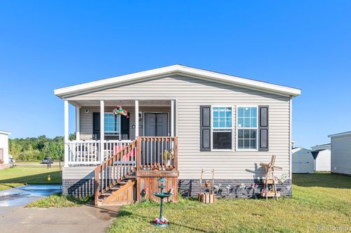 13748 Alaska Ave, Eagle, MI, 48822-9540 | Card Image