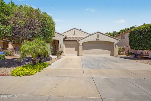 8208 W Deanna Dr, Peoria, AZ, 85382-3474 | Card Image