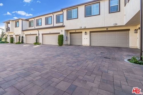 222-3970 S Oasis Paseo, Ontario, CA, 91761-4191 | Card Image