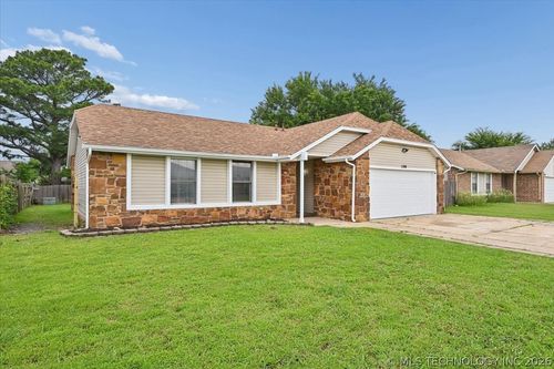1708 N Aster Avenue, Broken Arrow, OK, 74012 | Card Image