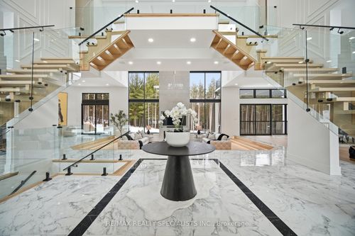 18785 The Gore Rd, Caledon, ON, L7E0X9 | Card Image