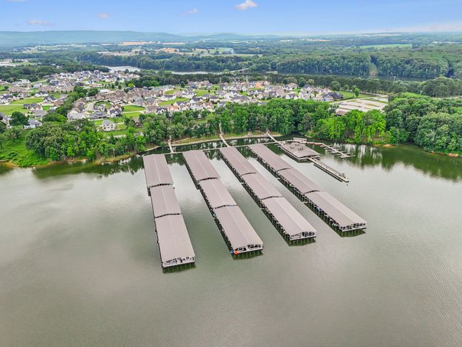 146 Island Way, Townhouse with 4 bedrooms, 3 bathrooms and 2 parking in Winchester TN | Image 47