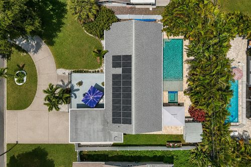 6765 11th Ave N, ST PETERSBURG, FL, 33710-6107 | Card Image