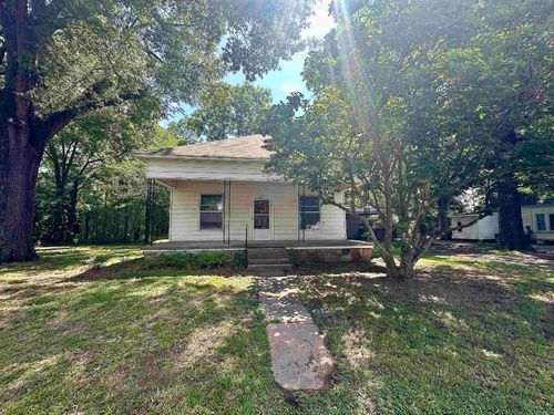 202 N Elm St, Bald Knob, AR, 72010-4003 | Card Image