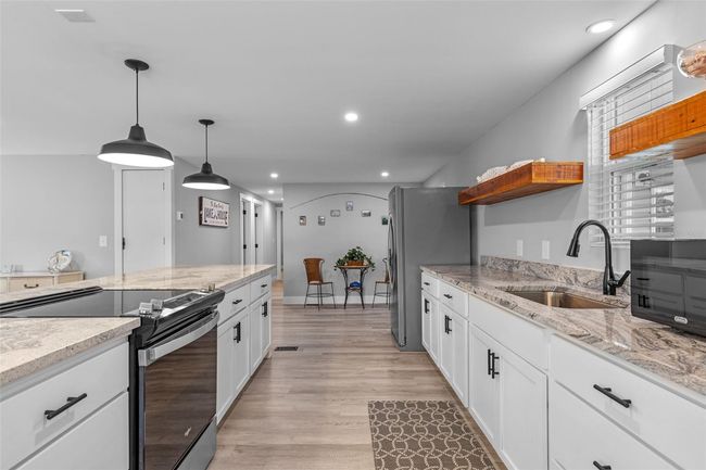 25931 Azalea Ln, House other with 3 bedrooms, 2 bathrooms and null parking in ASTATULA FL | Image 13