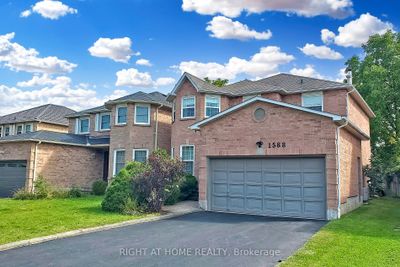 1588 Summergrove Cres, House other with 4 bedrooms, 4 bathrooms and 6 parking in Mississauga ON | Image 1