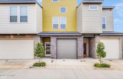 511 Highland Park Ln, Lafayette, LA, 70508-5642 | Card Image