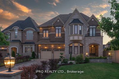 51 Classic Dr, House other with 4 bedrooms, 4 bathrooms and 9 parking in Brampton ON | Image 3