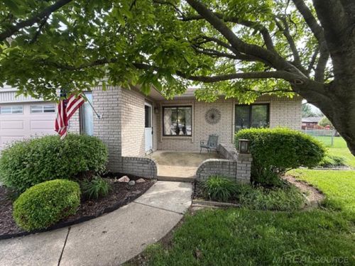 15746 Nader Ct, Clinton Township, MI, 48038-4120 | Card Image