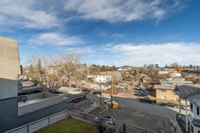 3 - 52 38a Ave Sw, Home with 2 bedrooms, 1 bathrooms and 1 parking in Calgary AB | Image 26