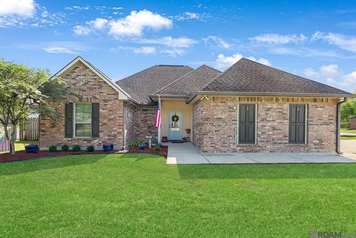 32714 Maci Dr, Walker, LA, 70785-5761 | Card Image