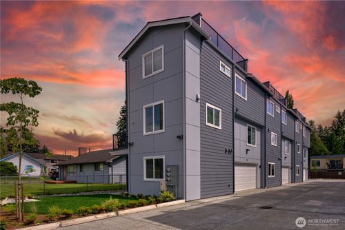 105-4716 Grove Street Ne, Marysville, WA, 98270 | Card Image