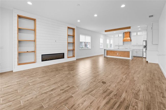 Great Room | Image 11