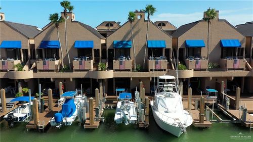 32-429 Padre Blvd, South Padre Island, TX, 78597-6618 | Card Image