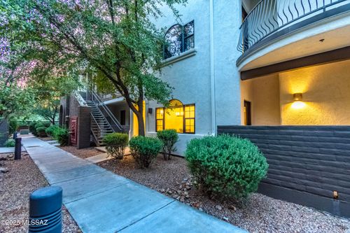 unit-102-2010 E River Road, Tucson, AZ, 85718 | Card Image