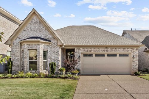 395 Saint Andrews Dr, Oakland, TN, 38060-5390 | Card Image
