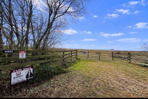 14602 Hughes Rd, Guy, TX, 77444 | Card Image