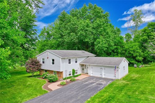 435 Bills Rd, Macedon, NY, 14502-9324 | Card Image