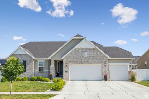 1524 W 500 S, Syracuse, UT, 84075-8129 | Card Image