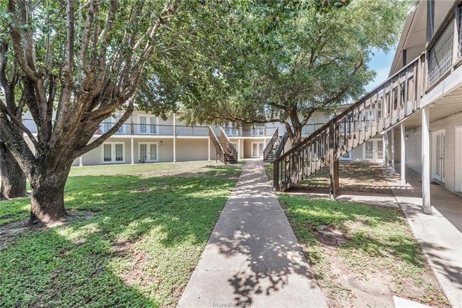 APT-25 - 3900 Old College Rd, Townhouse with 2 bedrooms, 1 bathrooms and null parking in Bryan TX | Image 11
