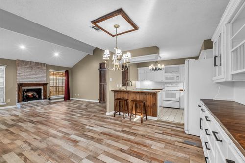 12034 Texas National Blvd, Willis, TX, 77378-5960 | Card Image