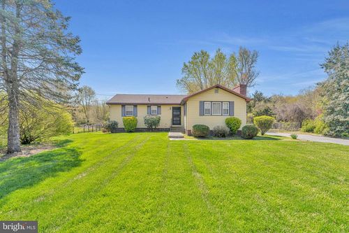 49 Piercetown Rd, BRIDGETON, NJ, 08302-7204 | Card Image