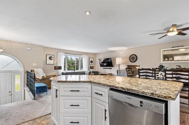 4566 Meadowview Dr, House other with 6 bedrooms, 3 bathrooms and 6 parking in Sebringville ON | Image 12