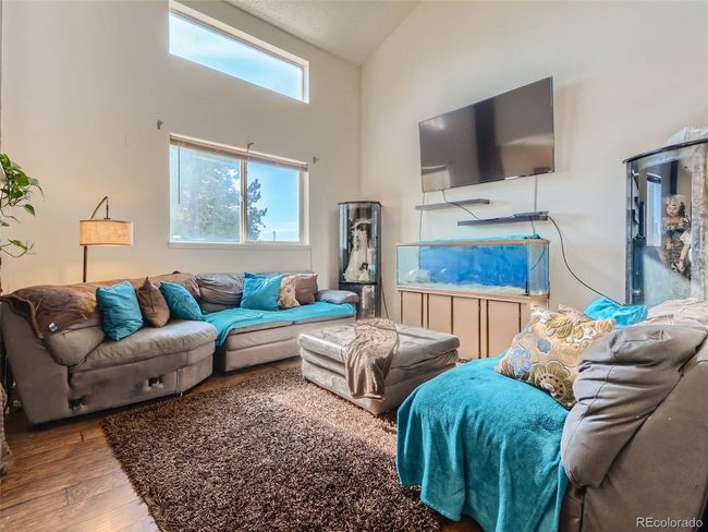 19406 E 58 Th Cir, House other with 3 bedrooms, 3 bathrooms and 2 parking in Aurora CO | Image 6