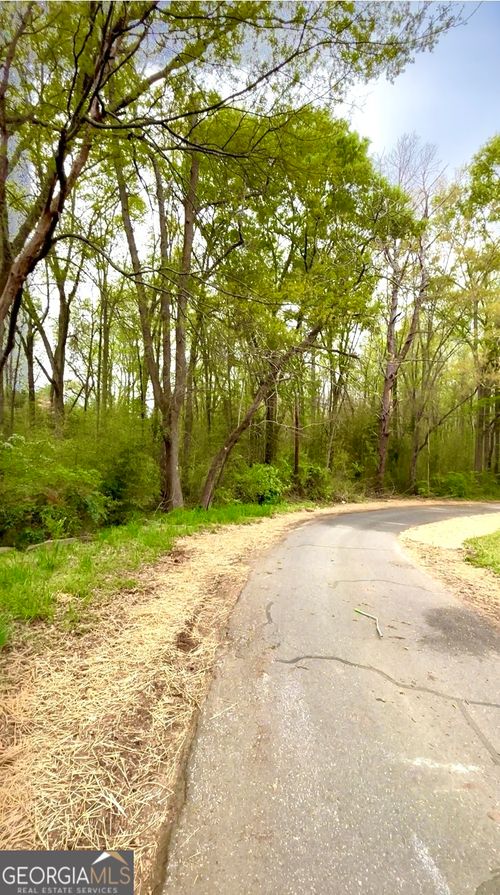 165/175/195 Sycamore Ln, Athens, GA, 30605-7700 | Card Image