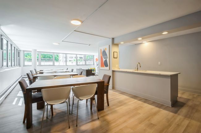 APT-311 - 555 Cornelia Ave, Condo with 2 bedrooms, 2 bathrooms and 1 parking in Chicago IL | Image 12