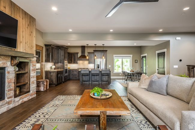 1773 E Longview Dr, Townhouse with 4 bedrooms, 4 bathrooms and 2 parking in Hideout UT | Image 9