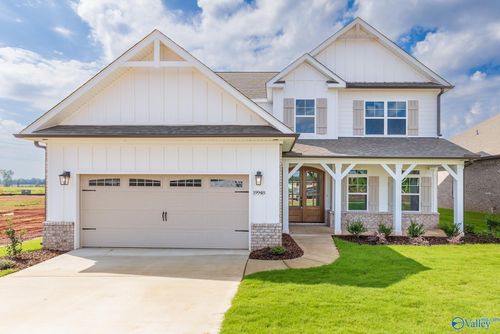 104 Ayers Spring Rd, New Market, AL, 35761-5209 | Card Image