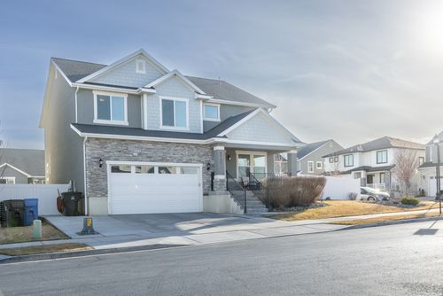 6757 W Dry Peak Dr, Herriman, UT, 84096-2573 | Card Image