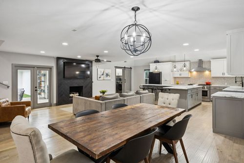 13326 Rolling Hills Ln, Dallas, TX, 75240-5540 | Card Image
