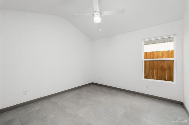 Bedroom | Image 10