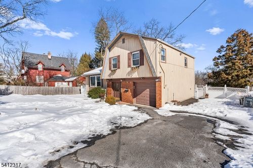 406 Kinderkamack Rd, River Edge, NJ, 07661-1889 | Card Image