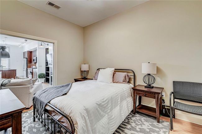 UNIT-204 - 222 N East St, Condo with 2 bedrooms, 2 bathrooms and null parking in Indianapolis IN | Image 6