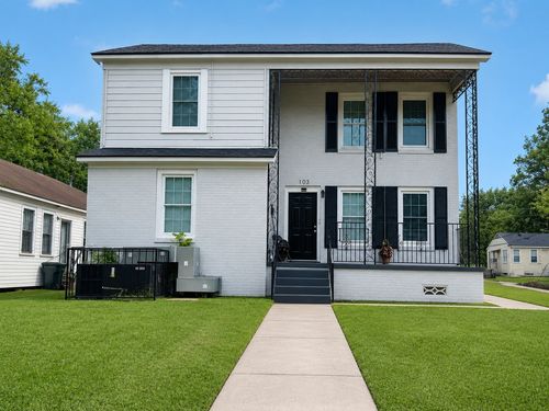 103 E Merrick St, Shreveport, LA, 71104-2517 | Card Image