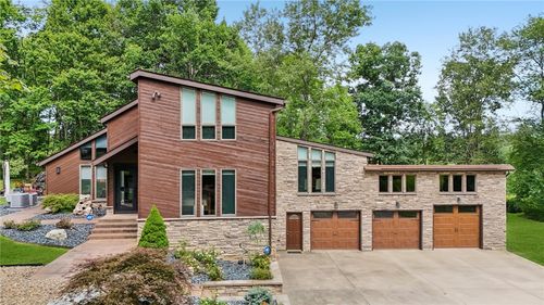 438 Weister Ln, Saltsburg, PA, 15681-3295 | Card Image