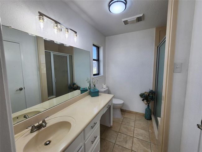 Master bath | Image 16