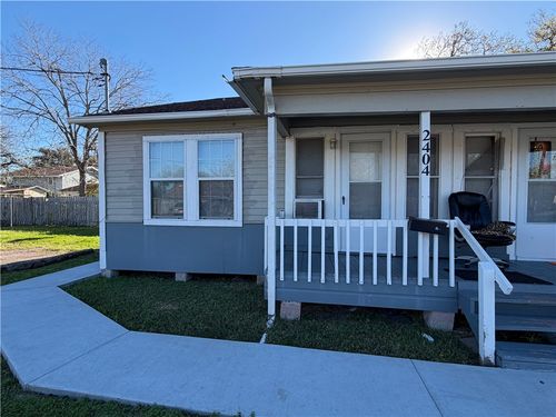 2402 Segrest St, Corpus Christi, TX, 78405-2149 | Card Image