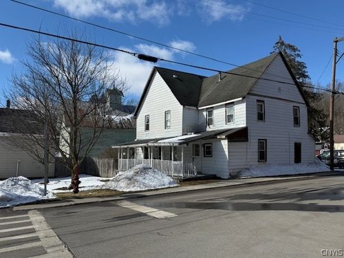 35 Main St, Cortland, NY, 13045-2609 | Card Image