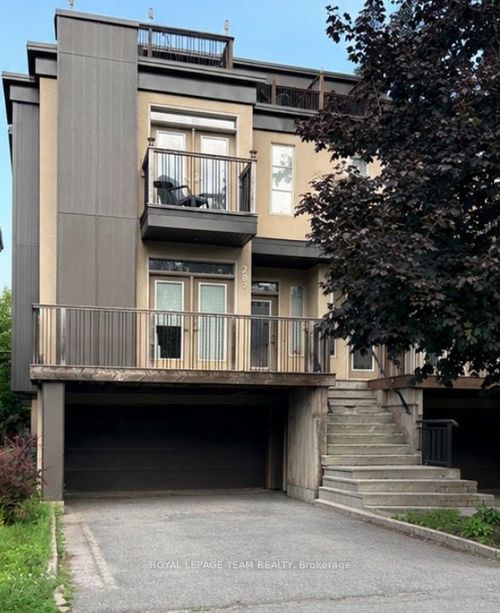 287 Kirchoffer Ave, Ottawa, ON, K2A1Y1 | Card Image