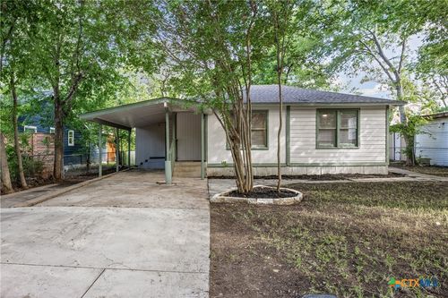 933 Haynes St, San Marcos, TX, 78666-7007 | Card Image
