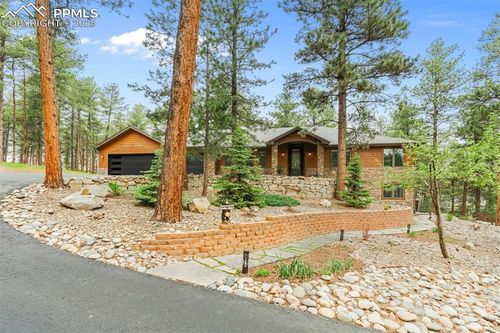 7597 Molas Ct, Larkspur, CO, 80118-8724 | Card Image