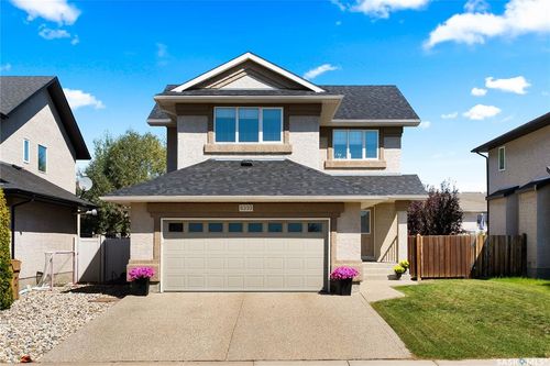 8310 Wascana Gardens Way, Regina, SK, S4V1E9 | Card Image