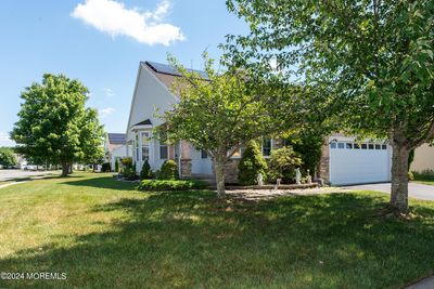 1 Newport Street, Home with 2 bedrooms, 2 bathrooms and null parking in Barnegat NJ | Image 3