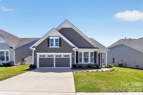 4122 Moxie Way, Charlotte, NC, 28215-4664 | Card Image